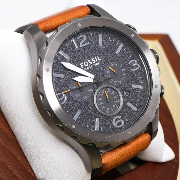 ◆稼働 FOSSIL 腕時計 クロノグラフ デイト レザーベルト 新品電池 x