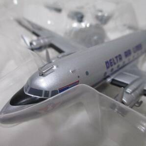 HOBBY MASTER 1/200 Douglas DC-4 Delta Airlines NC37472の画像3
