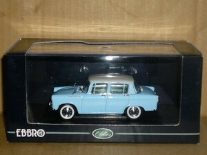 1/43 EBBRO 1960 TOYOPET CORONA PT20 ライトブルー