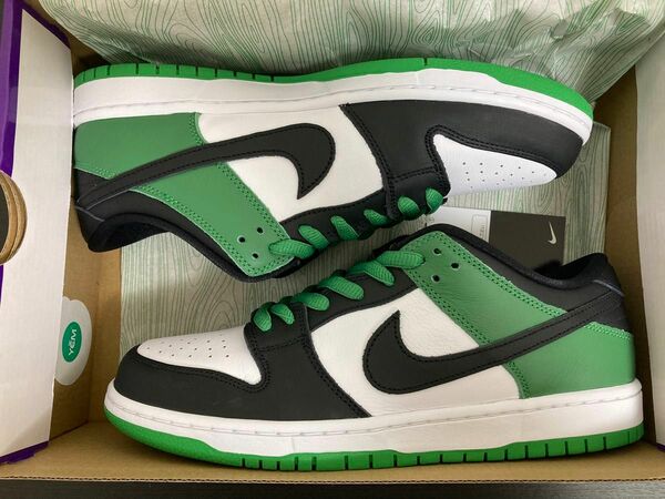 Nike SB Dunk Low Pro Black and Classic Green 27.5cm
