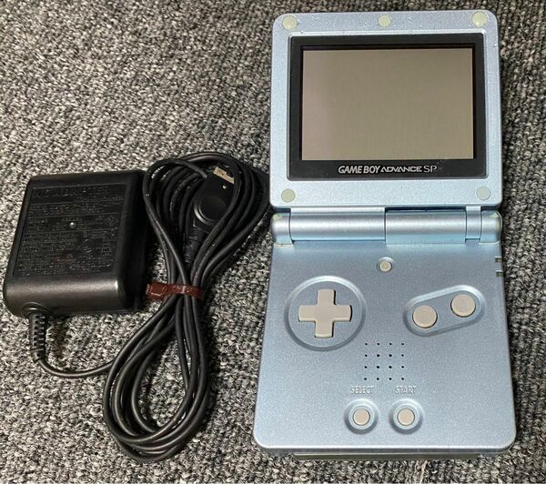 ＧＢＡ　ゲームボーイアドバンスSP 本体　充電アダプター