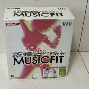 【任天堂 Wii ダンスダンスレボリューション マットコントローラー 本体 MUSIC FIT ソフト欠】の画像1