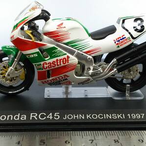 1/24 チャンピオンバイク #31 HONDA RC45 JOHN KOCINSKI 1997年 ジョン・コシンスキー ホンダ 開封済 送料410円 同梱歓迎 追跡可 匿名配送の画像1