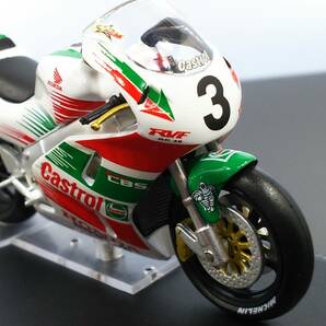 1/24 チャンピオンバイク #31 HONDA RC45 JOHN KOCINSKI 1997年 ジョン・コシンスキー ホンダ 開封済 送料410円 同梱歓迎 追跡可 匿名配送の画像5