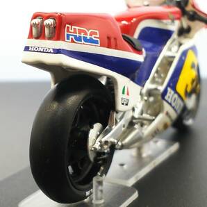 1/24 チャンピオンバイク #30 HONDA NS500 RANDY MAMOLA 1984 車名に注意事項あり 開封済 送料410円 同梱歓迎 追跡可 匿名配送の画像6