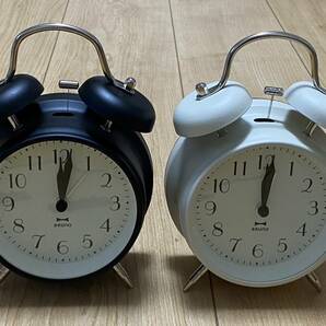 ◆188 2個セット BRUNO ブルーノ モノクロツインベルクロック ブラック＆ホワイト 目覚まし時計 置き時計 新品の画像1