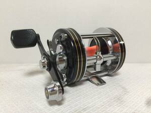 Daiwa　ダイワ　Millionaire　ミリオネア　6000　ベイトリール　右ハンドル　　　C3.5