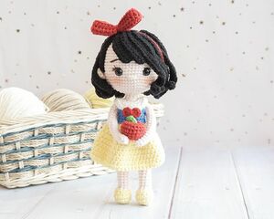 ハンドメイド　ディズニー　プリンセス　マスコット　あみぐるみ　レシピ　作り方　手編み　手作り　癒し時間　お家時間　暖かい