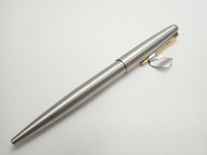 V364　ボールペン　PARKER 45 パーカー シルバー×ゴールドカラー ヴィンテージ/文房具/ペン/筆記具/Vintage/Pen