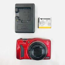 FUJIFILM FinePix F770EXR レッド デジカメ 通電ok バッテリー,アダプタ付き C4_画像1