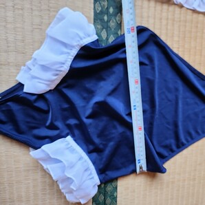 水着(アニメタイトル未定) Sサイズ同等 一円スタートコスプレ衣裳 伸縮性があります 紺色に白いひだのフリルがオシャレです の画像2
