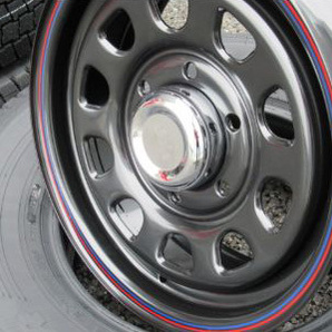 200系ハイエース用 国産GOODYEAR ホワイトレターNASCAR +デイトナブラック 195/80R15 BKナット付属 車検対応4本SET 送料込価格 の画像2