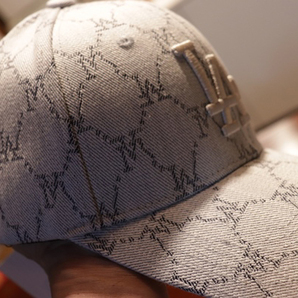 新品/完売 希少レア LA モノグラム 白灰 (サイズF) ロサンジェルス 高級セレブ系 baseball CAP 革ベルト 高級 帽子 ストリート キャップの画像8