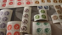 未使用 オリンピック１９６４東京大会３種類×４ シート＋バラバラ切手のセット_画像6