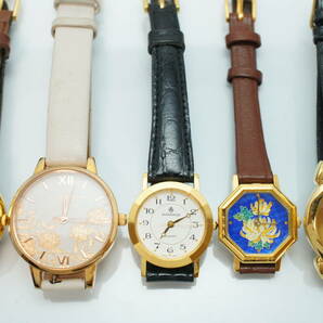 D82●美品含む 30点セット GOLD COLOR ゴールド金 レディース腕時計 革 レザー SEIKO/CITIZEN/CASIO/ENICAR/TISSOT/LONGINES 他 大量まとめの画像6