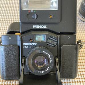 ミノックス MINOX 35GT color-minotar 1:2.8 レンズ、フラッシュ セットです。の画像2