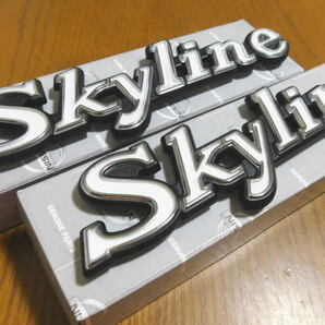 スカイライン ジャパン用新品 skylineエンブレム 2個セット 日産純正品 /GC210/C210/Gc211の画像1