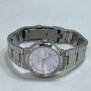 美品腕時計 SEIKO セイコー LUKIA ルキア 7N82-6E00 / レディース/ クォーツ/ デイト/ 純正ベルト/ ライトブルー白文字盤 / 日本製の画像8