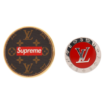 LOUIS VUITTON ルイヴィトン 17AW×SUPREME シュプリーム モノグラム ピンプローチ 2点セット ゴールド/ブラウン MP2076 RM0157_画像1