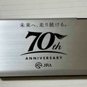 非売品 イクイノックス JRA70th モバイルバッテリー(JRA公式)(PSE認証済み)の画像2