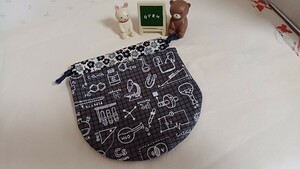 化学(くろ)　ハンドメイド　巾着　ころん　巾着袋　小物入れ　きんちゃく　巾着ポーチ　小さな巾着