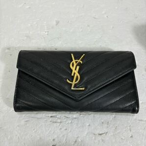 [k2829]1円スタート！YVES SAINT LAURENT 黒 レザー長財布 イヴサンローラン Vステッチ の画像1