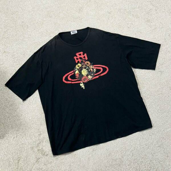 VIVIENNE WESTWOOD MAN/ヴィヴィアンウエストウッド　オーブロゴ　フラワー花柄　半袖Tシャツ　ブラック黒