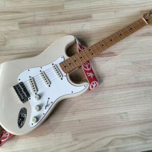 S37 中古品 1円～ フェンダー Fender STORATOCASTER ストラトキャスター エレキギター 1946 1996 MNシリアルの画像1