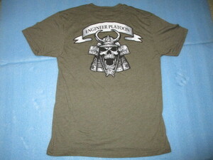 沖縄　米海兵隊基地流れ品 ENGINEER PLATOON　　Tシャツ　Mサイズ