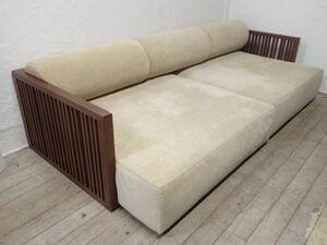  three 8-021/ house 0B&B ITALIA Be and Be Italy 3 seater . wood frame sofa high class interior import furniture 0