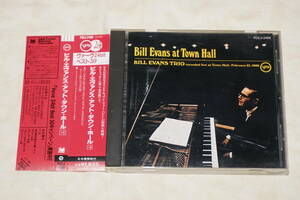 ●　BILL EVANS AT TOWN HALL　●　ビル・エヴァンス・アット・タウン・ホール　+3　【 POCJ-2466 】