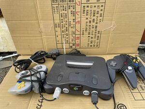 任天堂 Nintendo 64 NUS-001 中古 D585