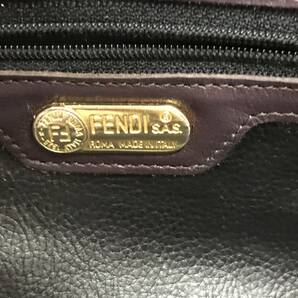  FENDI フェンディ ワインラムレザー ハンドバッグ ロゴ 装飾タッセル ヴィンテージ物の画像9