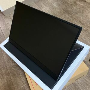 PONKLOIE　15.6 インチ　モバイルモニター