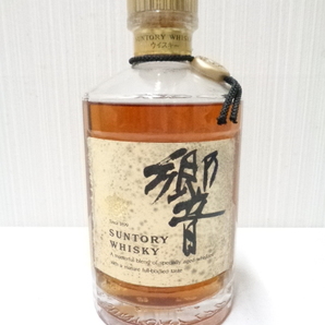 【未開栓】 SUNTORY サントリー 響 裏ゴールドラベル 700mlの画像1