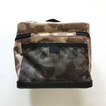 未使用 Columbia Camouflage Box type bag コロンビア カモフラージュ ボックスタイプ バッグ 米国 アメリカ オレゴン アウトドアブランド_画像3