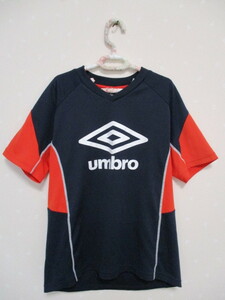 ё　umbro　ё スポーツ半袖Tシャツ ■150㎝■紺