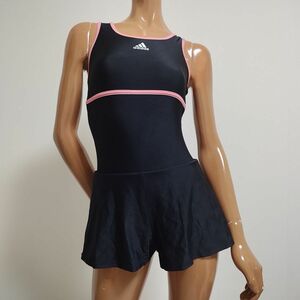 26*アディダスadidas女子競泳水着(XLサイズ程度）★股上ハイレグ★光沢黒ブラック・ピンクパイピング★大きいサイズ男性も