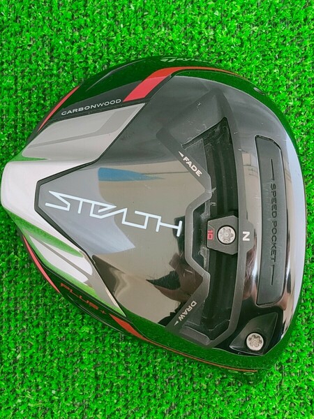 【送料無料】TaylorMade テーラーメイド STEALTH PLUS+ ステルスプラス 9.0° 9.0度 ドライバーヘッド単品。限定ヘッドカバー付き（DH557）