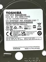 【送料無料】 ★ 2TB ★　TOSHIBA / MQ04ABD200　【使用時間：55 ｈ】 2023年製　稼働極少　2.5インチ内蔵HDD　9.5mm厚/SATA/5400rpm 東芝_画像3