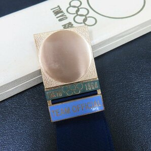 83APR21【横浜古物】1964 オリンピック 東京大会 TEAM OFFICIAL バッジ  紺色リボンの画像4