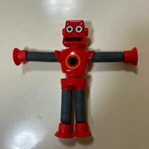 ロボットの手足がジャバラで自由自在にのびて吸盤が付いていてツルツルした場所に付けられる　おまけ付き　新品未使用