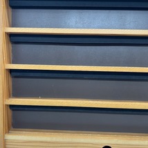 【K-4】ZIPPO純正　ジッポーライター用　4段　コレクションケース　鍵付　木製　ショーケース　飾り棚　ディスプレイ　インテリア　現状品_画像7