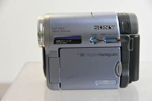 デジタルビデオカメラ SONY ソニー ハンディカム Handycam DCR-TRV22 Z2