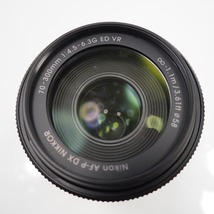 Th959511 ニコン デジタル一眼レフカメラ D5300 ダブルズームキット 18-55mm/70-300mm(難あり) Nikon 良好・中古_画像4