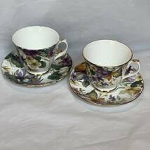 K358 DUCHESS カップ&ソーサー 金縁 洋食器 ダッチェス　花柄　FINE BORN CHINA MADE IN ENGLAND 2客　口径約9cm×高さ約7.5cm_画像2