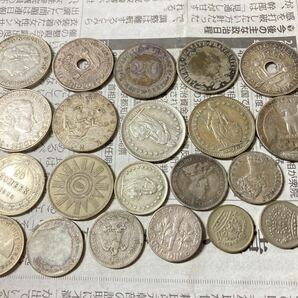 外国銀貨 まとめて21枚セット ニューギニア メキシコ 中国 フランス スイス 古銭 希少 レアコイン ヨーロッパ アジアの画像6