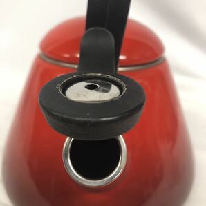 LE CREUSET ルクルーゼ ル・クルーゼ やかん ケトル 湯沸かし 笛吹きケトル チェリーレッド 1.6Lの画像3