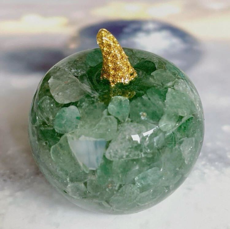 Lucky Orgonite - Cute and Round Apple - Green Strawberry Quartz, Handmade items, interior, miscellaneous goods, ornament, object