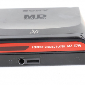 【動作未確認】【電池なし】SONY MZ-E7W ソニー MDウォークマン ポータブルプレーヤー 小型機器 再生機器 音楽 ウォーキング 006IPAIA95の画像3